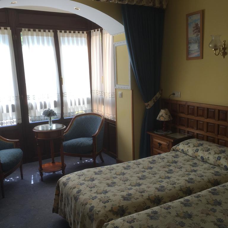 Hotel La Molinuca Alles Extérieur photo