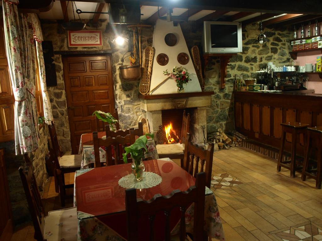 Hotel La Molinuca Alles Extérieur photo
