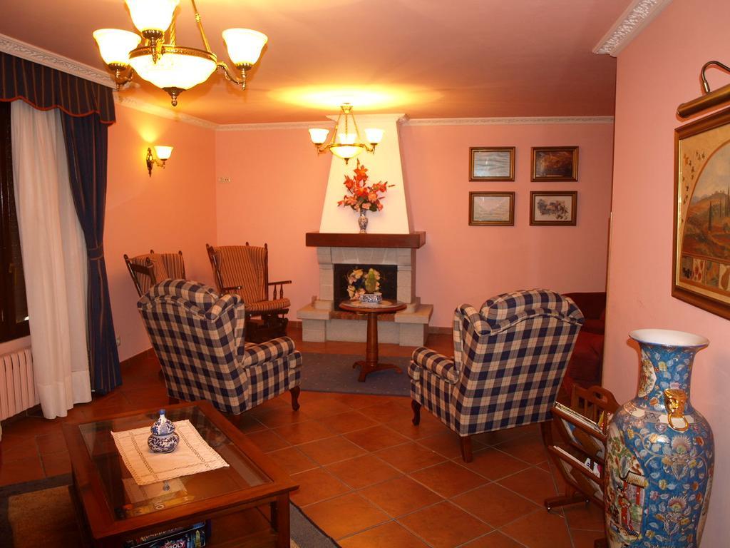Hotel La Molinuca Alles Extérieur photo
