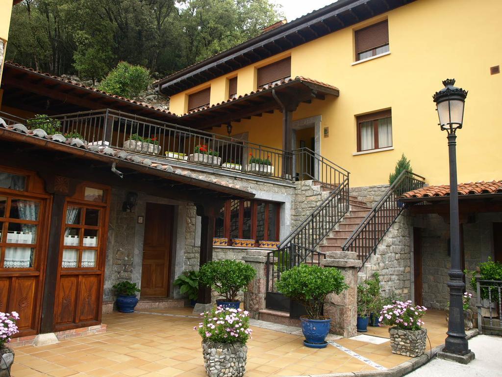 Hotel La Molinuca Alles Extérieur photo