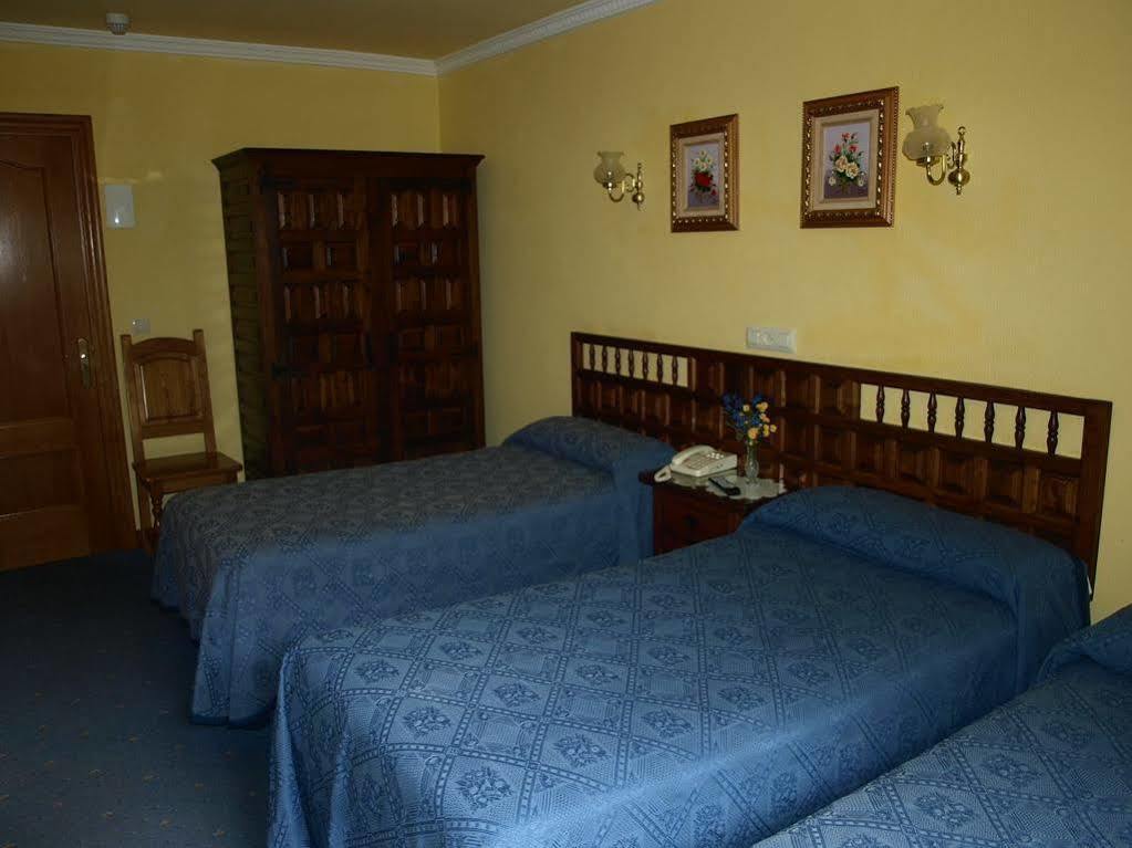 Hotel La Molinuca Alles Extérieur photo