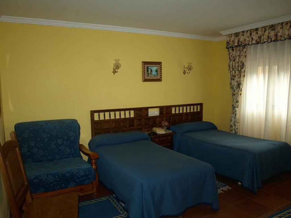 Hotel La Molinuca Alles Extérieur photo
