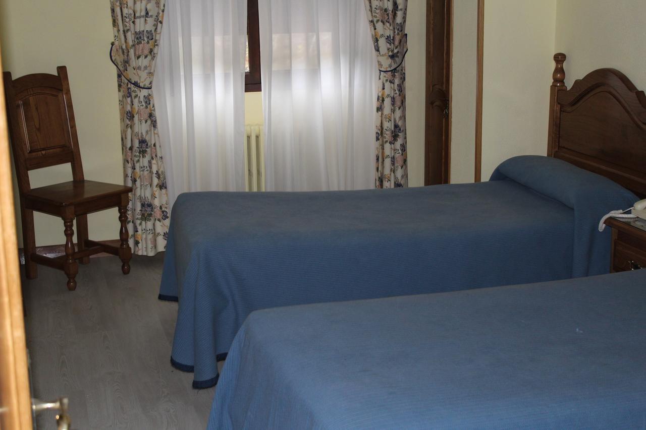 Hotel La Molinuca Alles Extérieur photo